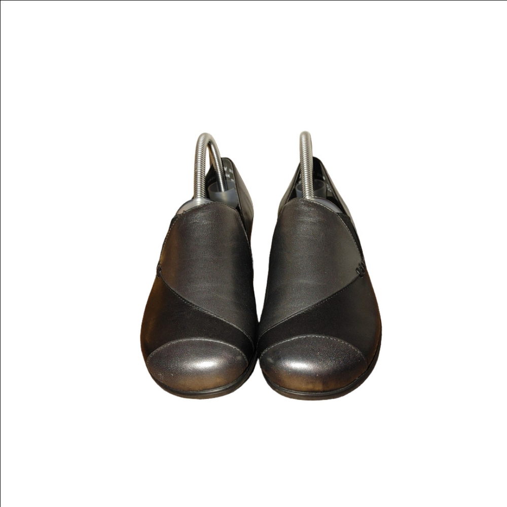 Murano American Travelers Size 7